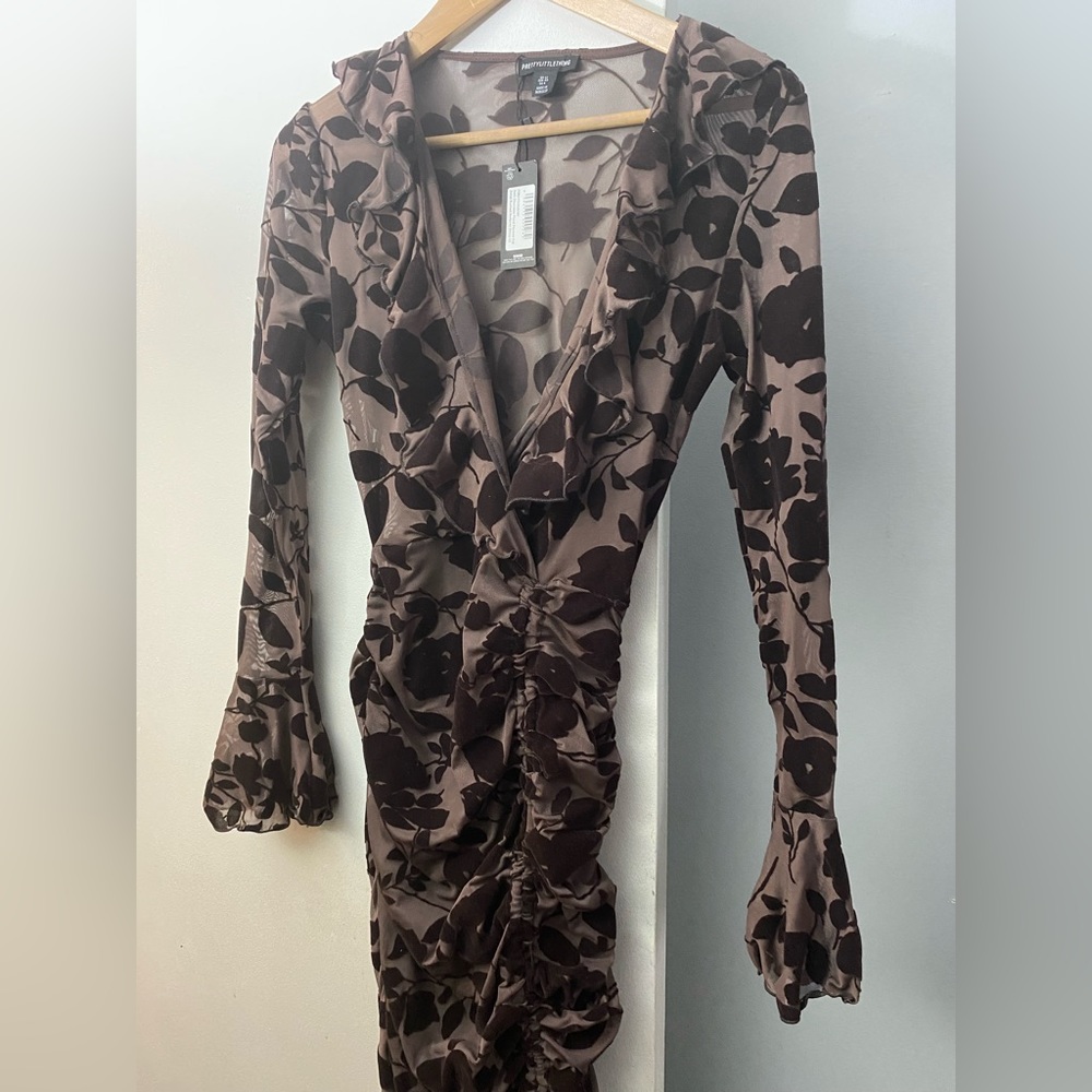 24- women brown floral sexy dress size 8